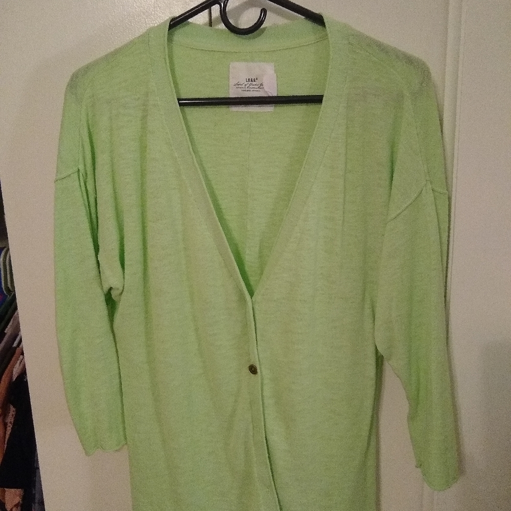 Cropped sleeve cardigan size L